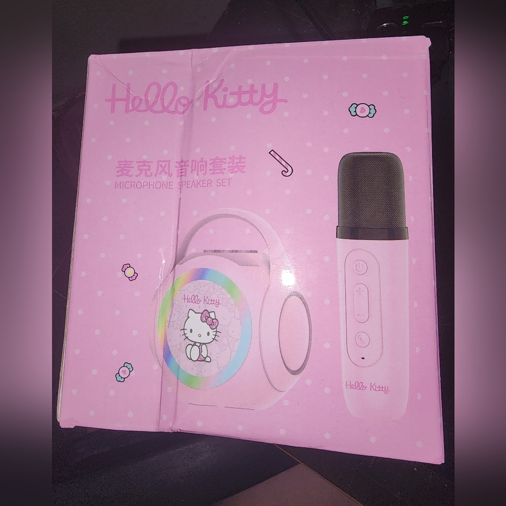 Hello Kitty bluetooth speaker with LED lights and microphone SOLD